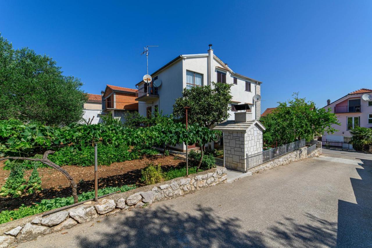 Apartman Maslina Šibenik Exterior foto